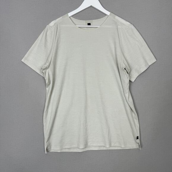 Lululemon T-Shirt Mens Extra Large White Textured Athletic Lightweight Athletic - Picture 1 of 10